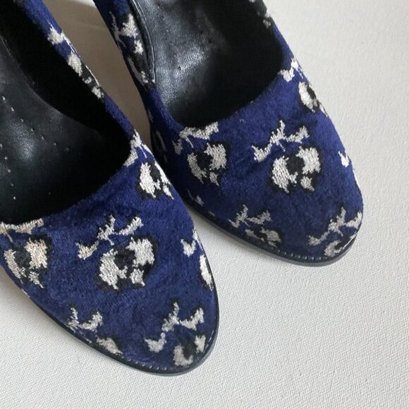 Opening Ceremony Blue Floral Velvet Hidden Platform Heels 39 - Picture 2 of 9